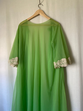 Load image into Gallery viewer, Vintage Lime Green Nylon Peignoir L