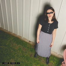 Load image into Gallery viewer, Vintage 1990’s Grunge Midi Dress L