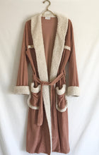 Load image into Gallery viewer, Vintage 1970&#39;s Faux Sherpa Trim Robe L