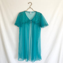 Load image into Gallery viewer, Vintage 1960&#39;s Teal Peignoir M