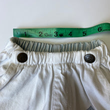 Load image into Gallery viewer, Vintage 1990&#39;s GUESS Jeans 6M