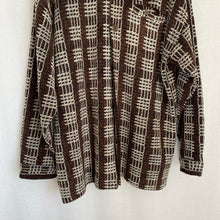 Load image into Gallery viewer, Vintage 1990&#39;s Base Camp Button Down XXL