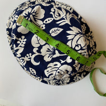 Load image into Gallery viewer, Vintage 1990&#39;s Reversible Bucket Hat