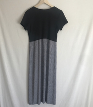 Load image into Gallery viewer, Vintage 1990’s Grunge Midi Dress L