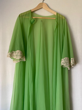 Load image into Gallery viewer, Vintage Lime Green Nylon Peignoir L