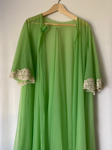 Vintage Lime Green Nylon Peignoir L